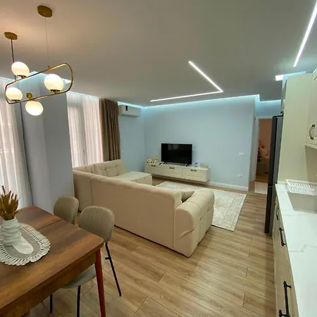 Aura Modern * Tirana